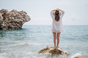 acqua di mare fa male agli occhi - CAMO - Centro Ambrosiano Oftalmico
